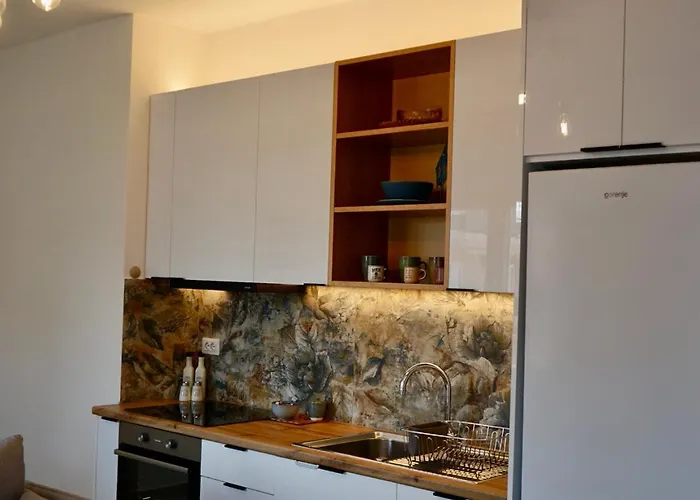Appartement 41 *